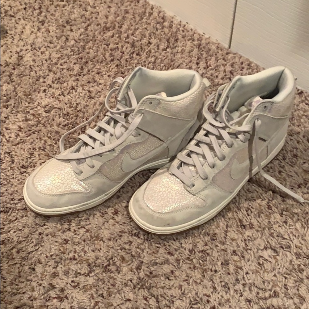 Hi top Nikes